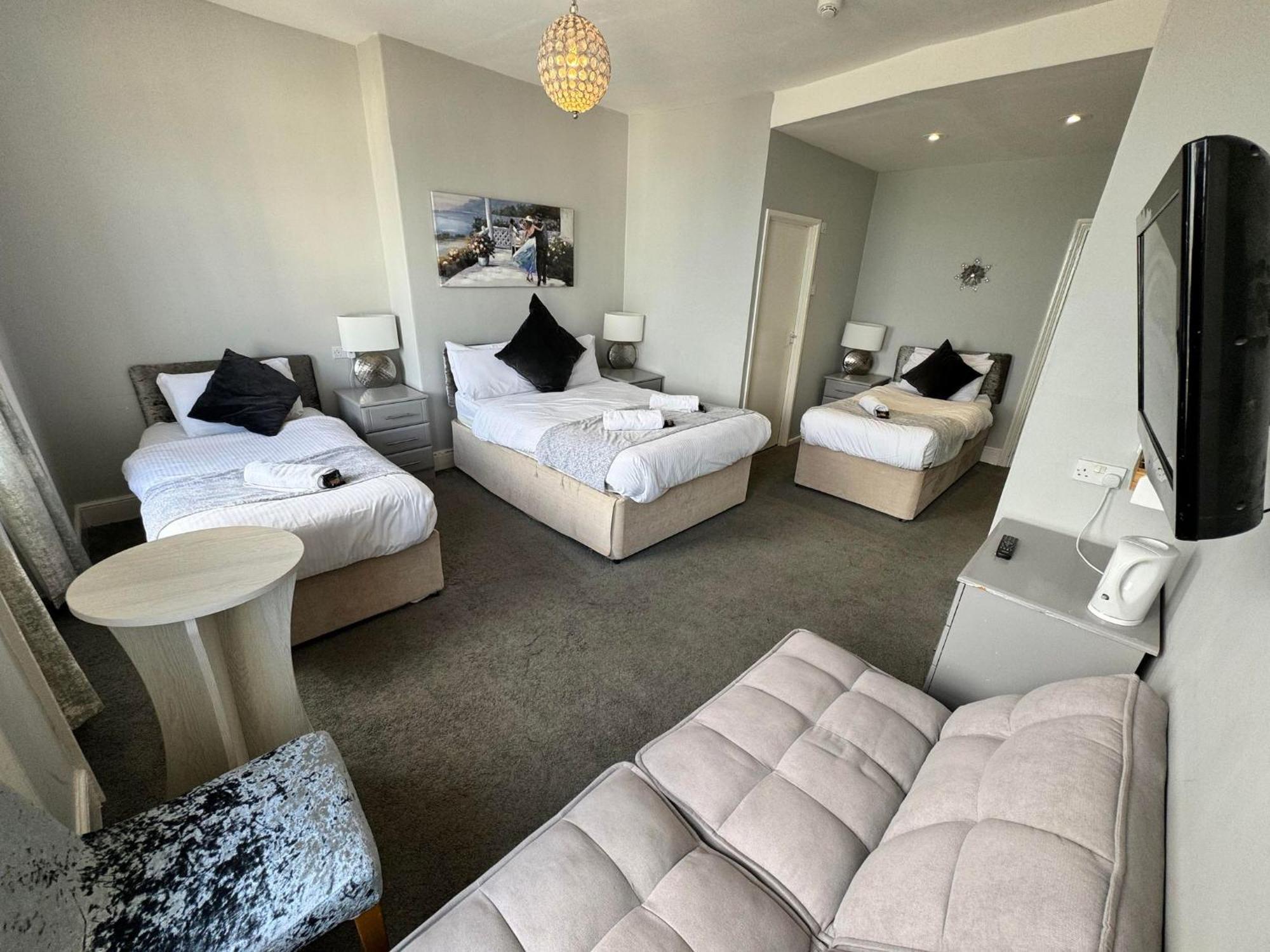 The Jubilee West- With Facilities Hotel