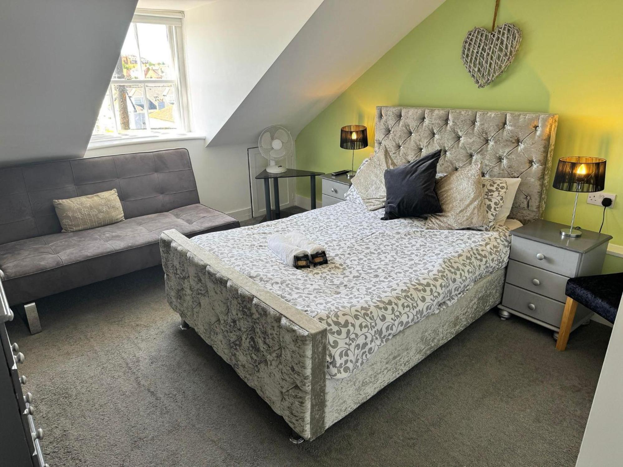 Hotel The Jubilee West- With Facilities Weymouth