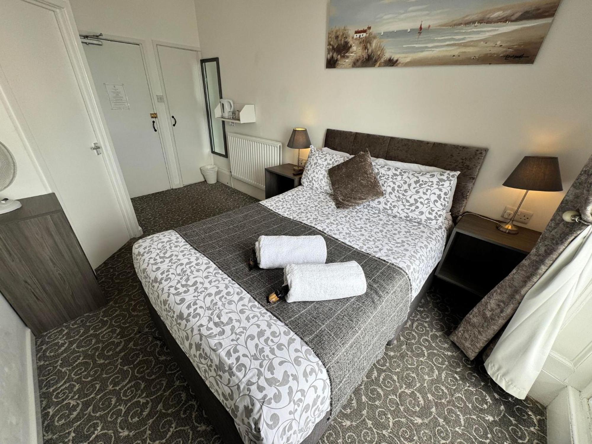 The Jubilee West- With Facilities Hotel Weymouth